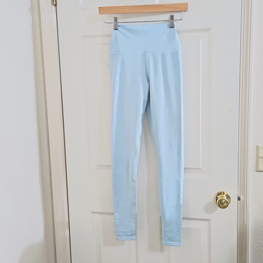 Alice and olivia yoga leggings
